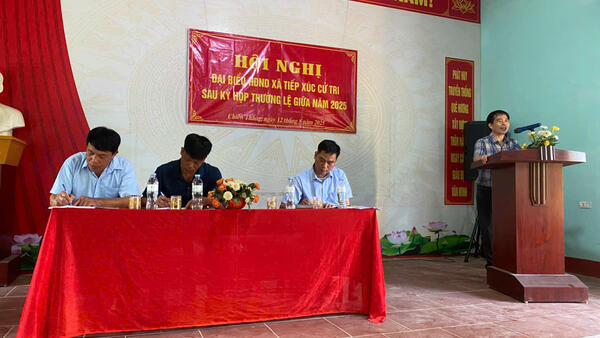 TỔ ĐẠI BIỂU SỐ 3 HĐND XÃ CHIẾN THẮNG TIẾP XÚC CỬ TRI 3 THÔN: NÀ NHÌ, NÀ DẠ, NÀ CẢI