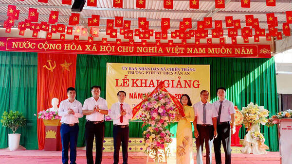 XÃ CHIẾN THẮNG TƯNG BỪNG KHAI GIẢNG NĂM HỌC MỚI 2025 -2026